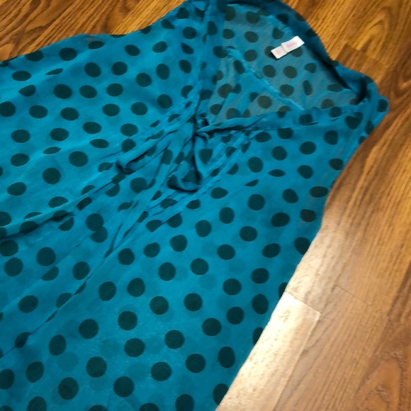 Xhilaration sleeveless shirt - Picture 6 of 6